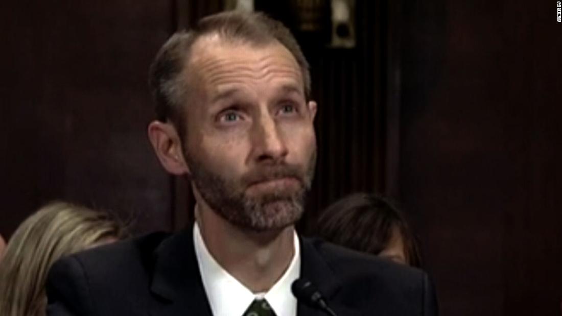 CNNPolitics's tweet photo. Trump judicial nominee Matthew Spencer Petersen struggles to answer basic legal questions at his hearing https://t.co/uzIswSepYw https://t.co/H7LjlGcmZ9