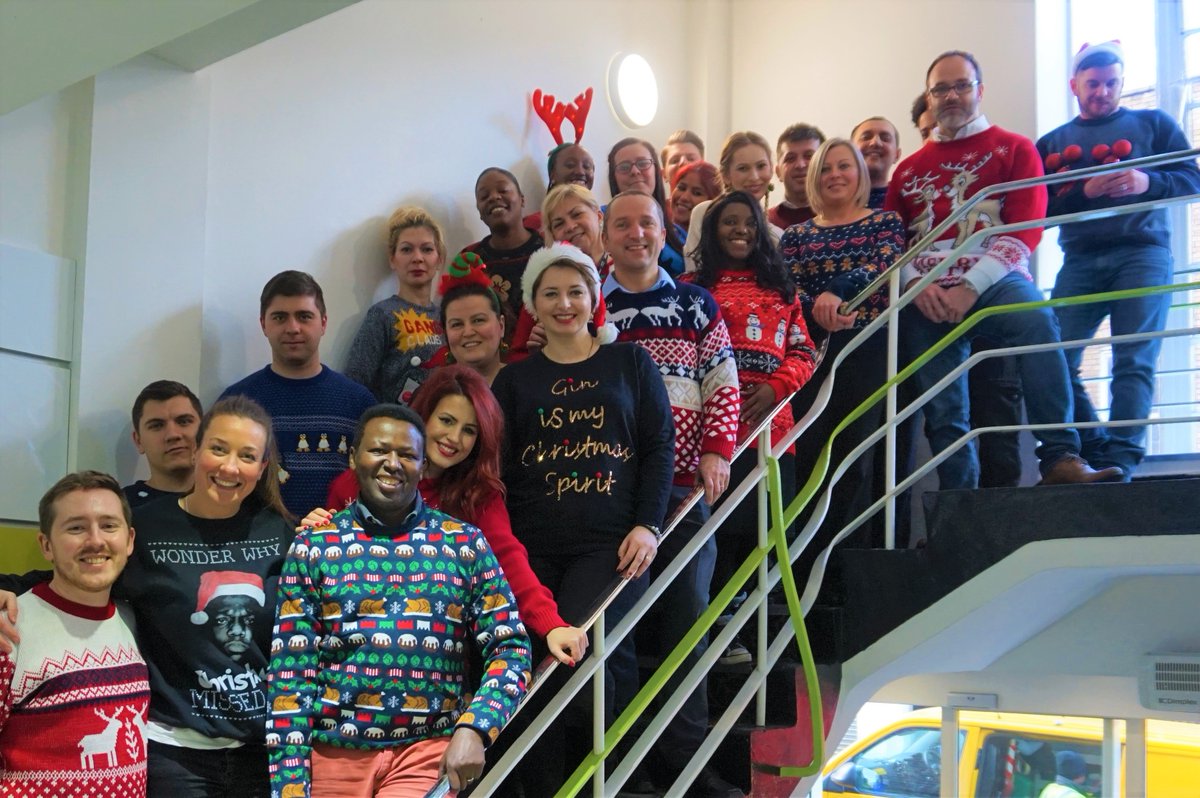 TheWesleyLdn's tweet image. #Christmas Jumper Show off from @TheWesleyLondon & @TheSavannahLDN !!!
Spot the Grinch in the back!! 
Donate to @savechildrenuk ! we do it all for a reason!
#charity #ChristmasJumperDay