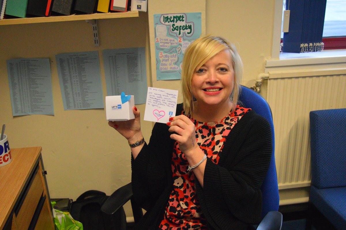 LetsBe_F's tweet photo. Over 100 hand written thank you notes and messages accompanied with a small gift were hand delivered to all the staff at The Hollins. The Let's Be Team wanted to show their gratitude and appreciation for all the hard work undertaken by our amazing staff. #letsbegiving #thankful https://t.co/M9LT4Hwfo2