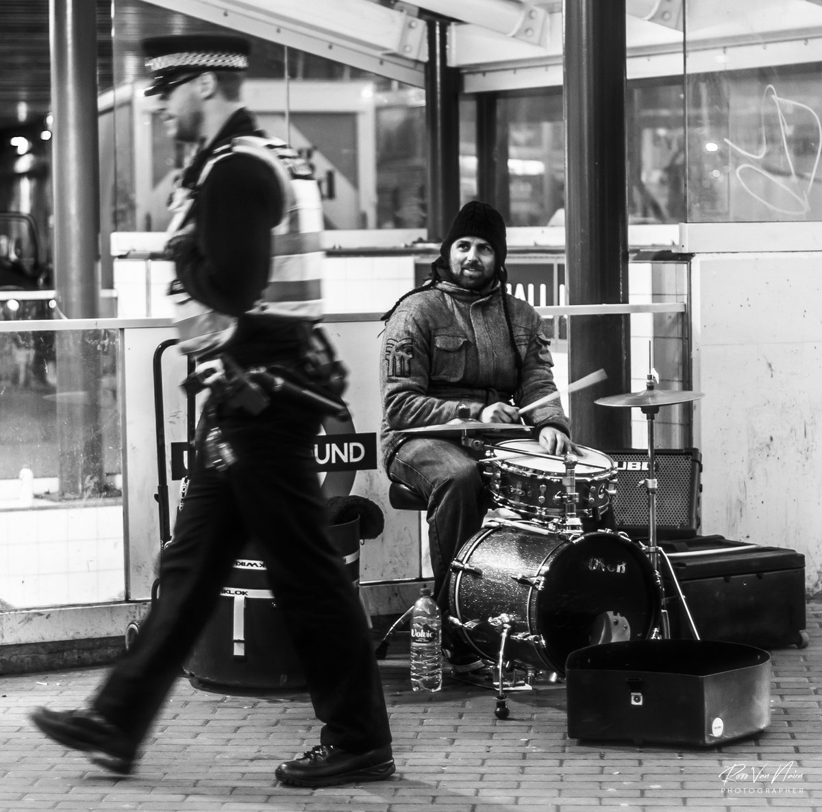 VanNairn's tweet photo. Just uploaded my Tate Britain shots onto flickr take a look and vote for your favourite.#tatebritain#vannairnart#streetphoto https://t.co/KBtN8HxFjJ https://t.co/Rj9h19RATX