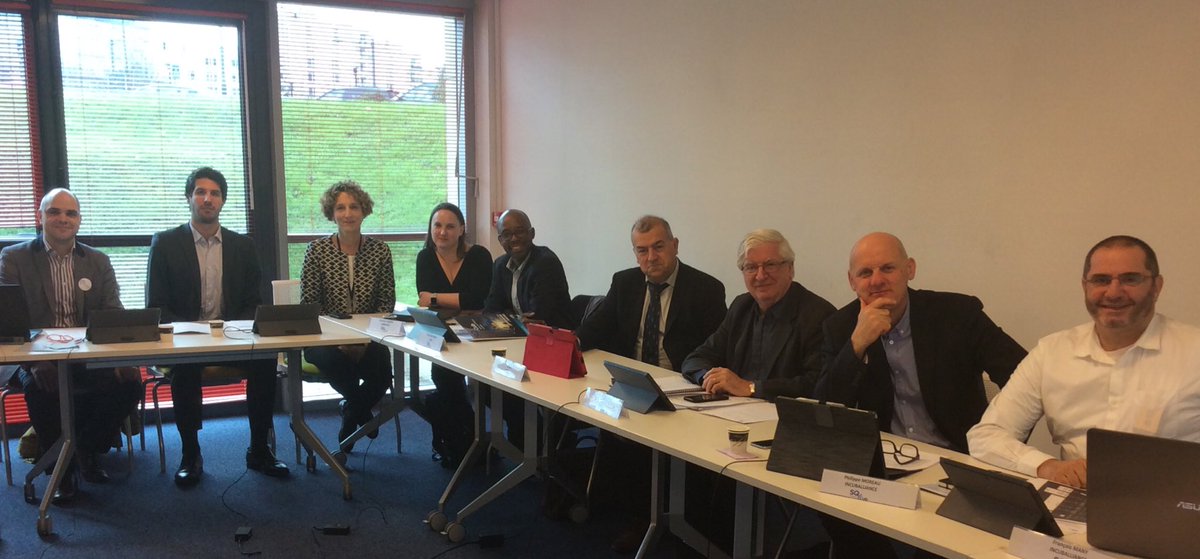 SQYcub's tweet photo. Comite de sélection de la 3eme promotion de l’incubateur SQYcub. Pitch des candidats devant les membres du jury #BPI #Admantic #CEA #Ieseg #Airbus #Egis #SQY. Arrivée des nouvelles start up en janvier 2018 !
#incubateur @incuballiance @sqy
@InitiativeSqy https://t.co/lwLygKbHXS