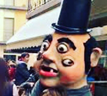 fefeicompanyia's tweet photo. Ja arriba en #fumera dissabte matí a #Palamós @visitpalamos @GorgaTeatre https://t.co/M9GiDb6IuP https://t.co/5lvxjQQrp9