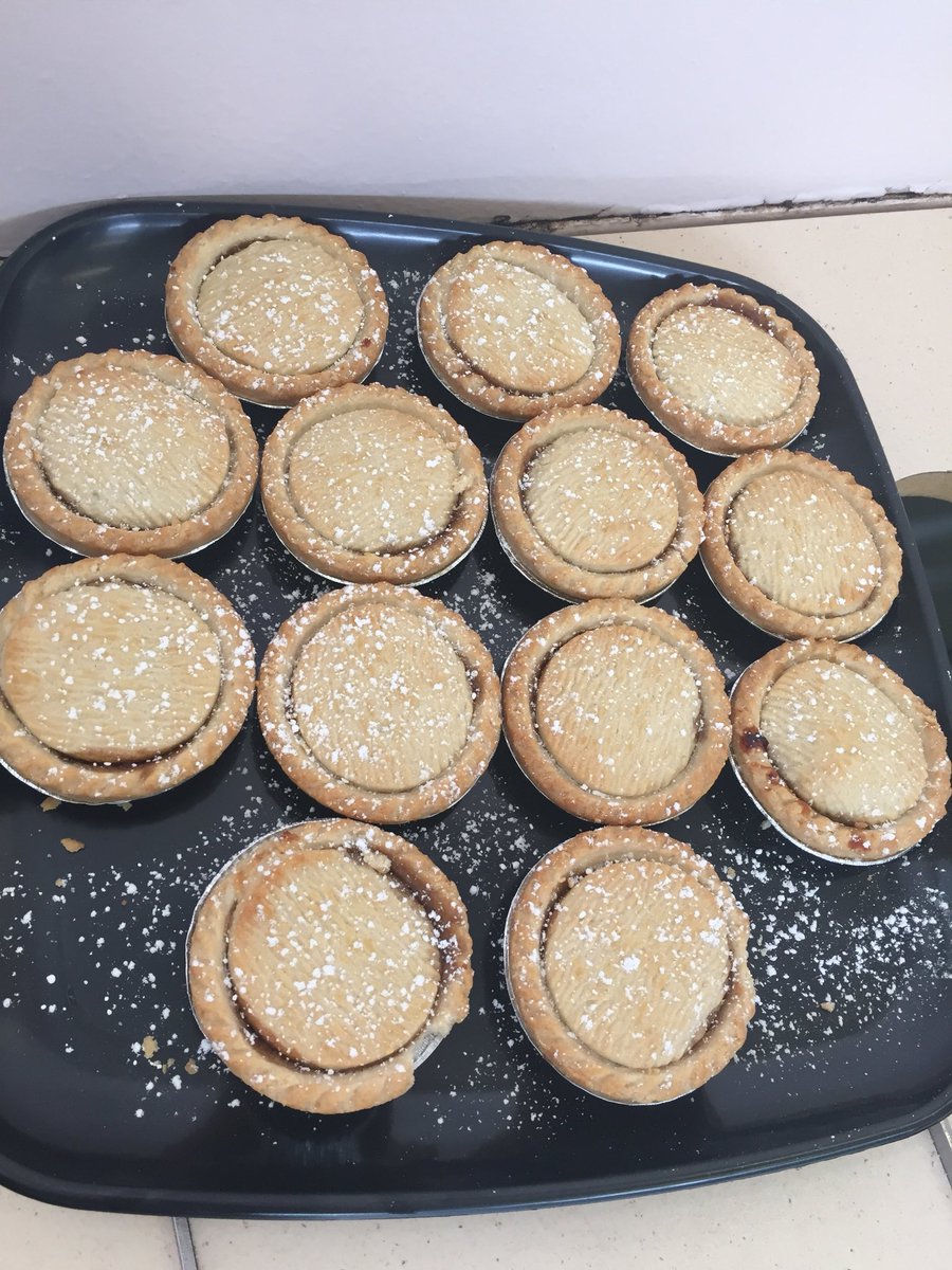 Mmmm Roll on dinner time #allsaintsccduk 🎄❄️