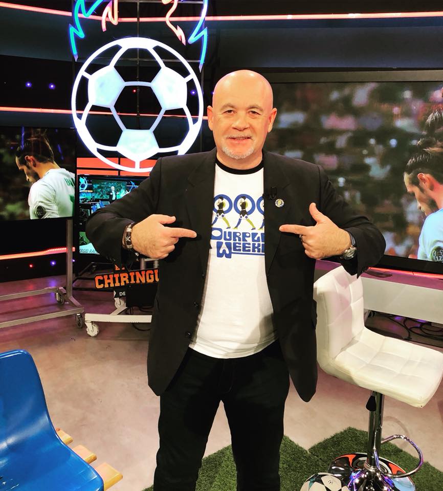 WWEespana's tweet photo. Este fin de semana, los shows de @WWE_es en @TDTNeox contarán con un invitado de lujo: @alfredoduro1 de @elchiringuitotv comentará #Raw y #SDLive junto con Héctor del Mar y @FerCostilla. ¡La fiesta de la castaña llega más fuerte que nunca! https://t.co/9oAgfgNUrw