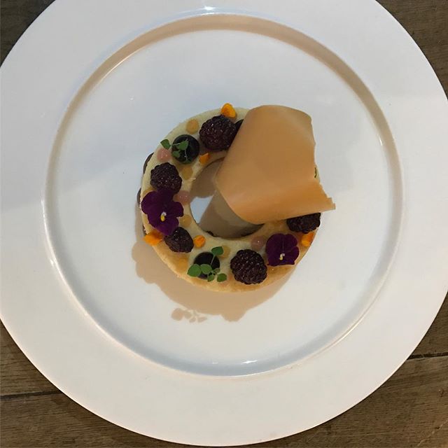 valrhonauk's tweet photo. Round #Valrhona chocolate &amp; berries dessert @pastrydevelopm1 by @thomasjack95! 🤗 https://t.co/hRshNwnlTR