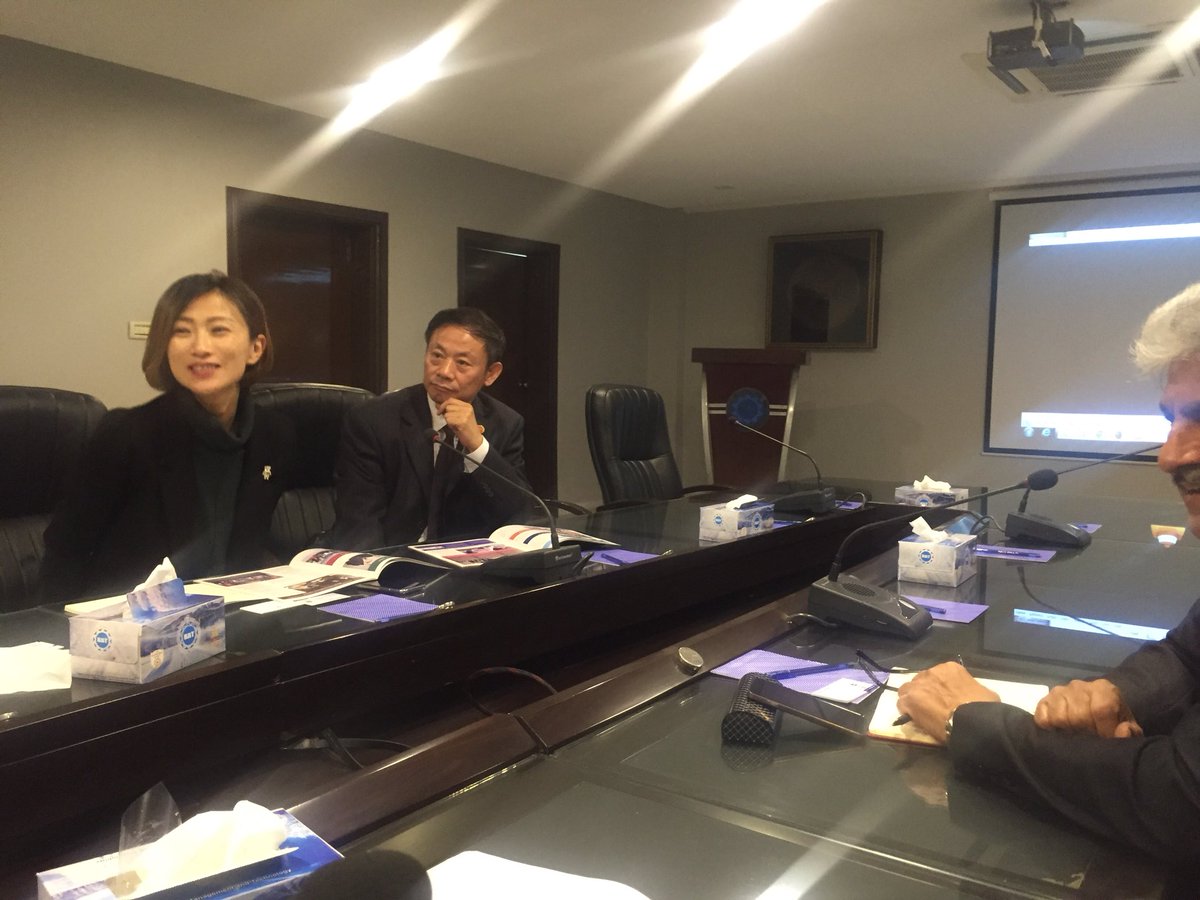 Today,signed an MoU, UMT and Shandong Jianzhu University for collaboration in research and exchange of faculty, more cooperation b/w 🇨🇳 &amp; 🇵🇰. #CPEC 
<a href="/zlj517/">Lijian Zhao 赵立坚</a> <a href="/miqazi/">Ibrahim Qazi</a>