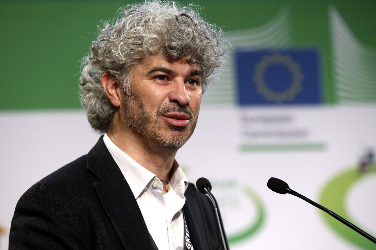 IEGexpo's tweet photo. Per #IEGinterview oggi incontriamo @errecavallo presente a @Ecomondo per discutere di #rifiuti, #sostenibilità ed #ambiente.
https://t.co/rboyxZXT2T
#IEGexpo #TweeTube #video #sostenibile https://t.co/VpDPOe4wXP