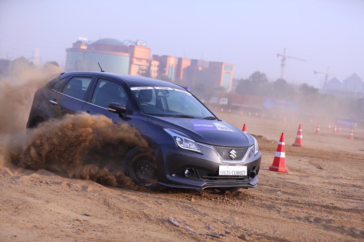 Maruti_Corp's tweet photo. The dirt track at #MSAutoprix2017 #Gurugram is packed with adrenaline. The best is yet to come, stay tuned! https://t.co/nkjrkx2lqH
