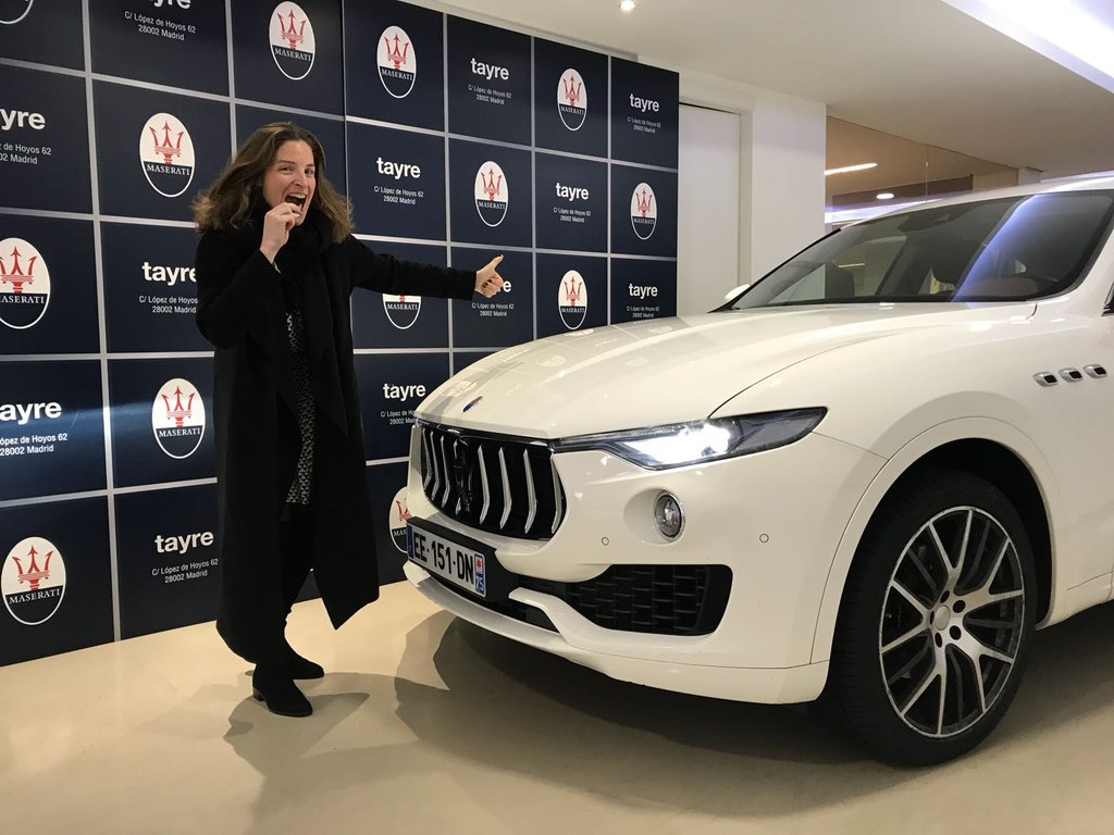 TayreAutomocion's tweet photo. La ganadora @NathaliePicquot del Torneo de Golf "Homenaje Alberto Bergaz" recoge su premio en @TayreAutomocion #tayreMaserati @Maseratiespana #Levante para disfrutar todo un fin de semana. Enhorabuena!!! @TwitterEspana #Twitter #MaseratiLevante #FelizFinde #enjoypresent https://t.co/mOXz2XVQ6m