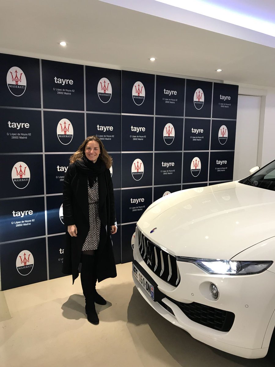 TayreAutomocion's tweet photo. La ganadora @NathaliePicquot del Torneo de Golf "Homenaje Alberto Bergaz" recoge su premio en @TayreAutomocion #tayreMaserati @Maseratiespana #Levante para disfrutar todo un fin de semana. Enhorabuena!!! @TwitterEspana #Twitter #MaseratiLevante #FelizFinde #enjoypresent https://t.co/mOXz2XVQ6m