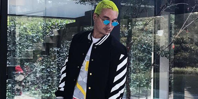 latinpopbr's tweet image. ATENÇÃO! Não aperte o play no #BumBumTamTamRemix do @JBALVIN com o @fiotimc se você não quer ficar com ele grudado na cabeça! ➤ bit.ly/2zejxWx