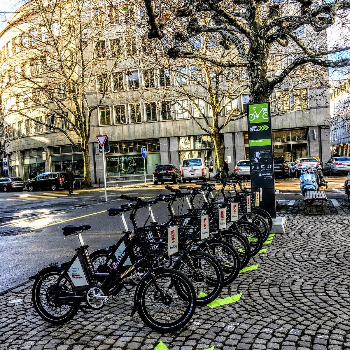 dominiqueluethy's tweet image. Zurich we are coming! Test stations in Zurich since today. 

#publibike #bikesharing