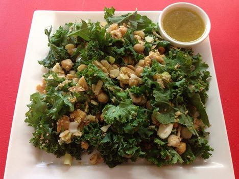 SucreSaleNB's tweet photo. Today #Lunch Special: #Kale #Salad + #Cheese #Crepe or #Ploye + #coffee or #lemonade #Edmundston #EatLocal #Homemade https://t.co/3XiRY5lS3L