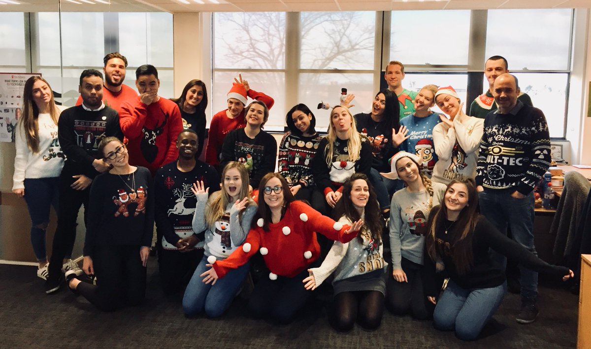RedLetterDaysUK's tweet photo. Happy #ChristmasJumperDay from everyone at Red Letter Days! 🎄🎅🏻✨ https://t.co/7F7bMpZZuW
