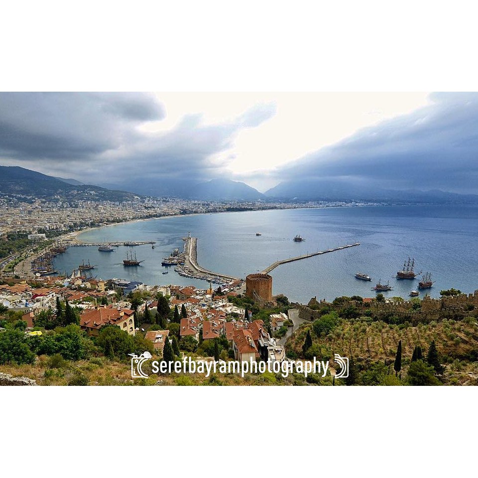 TuruncuAntalya's tweet photo. Fotoğraf 📷📷 Seref Bayram Photograpy
.
. 
#alanya #turuncu #turuncuantalya #turkey #Türkiye #sonbahar #tarih #yeşil #doğa #deniz #yağmur #worldtravel #antalya #love #alanya #travelblog #traveltime #travel #aniyakala #instacool #gununkaresi #zamanidurdur #october https://t.co/65BqG5Wfv9
