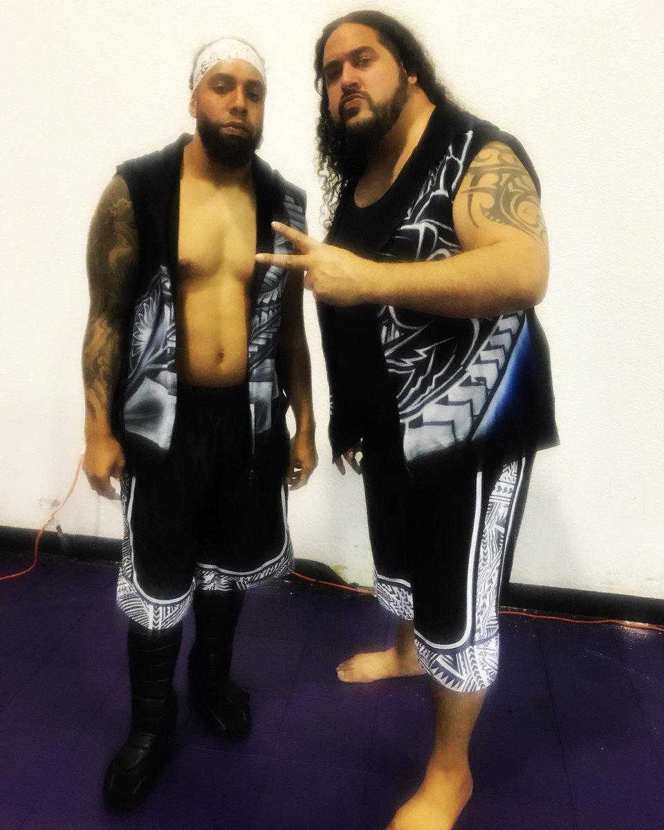 SamoanStorm's tweet photo. Ready for war! @savatekick #AfaJr #SeanMaluta #DeucesUces #TryNstopUs https://t.co/cOmkXeV3wy