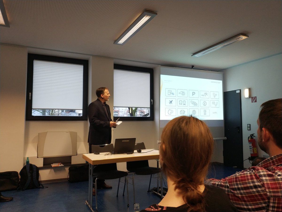 INFOMOTION's tweet photo. Vortrag über #ConnectedCars auf den #INFOMOTION #CompetenceDay. #welovedata https://t.co/0FkqEmHZyL