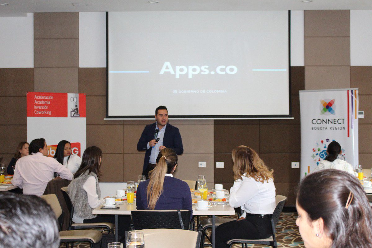 AppsCo's tweet photo. .@edsongomezc , asesor #AppsCo presento el balance que tuvimos este año en nuestras fases de Descubrimiento de Negocios y Crecimiento y Consolidación de Negocios TIC en Business Day #AppsCoEnBogotá @hubBOG  @CESAYCONNECT https://t.co/OGS4jnZuuj