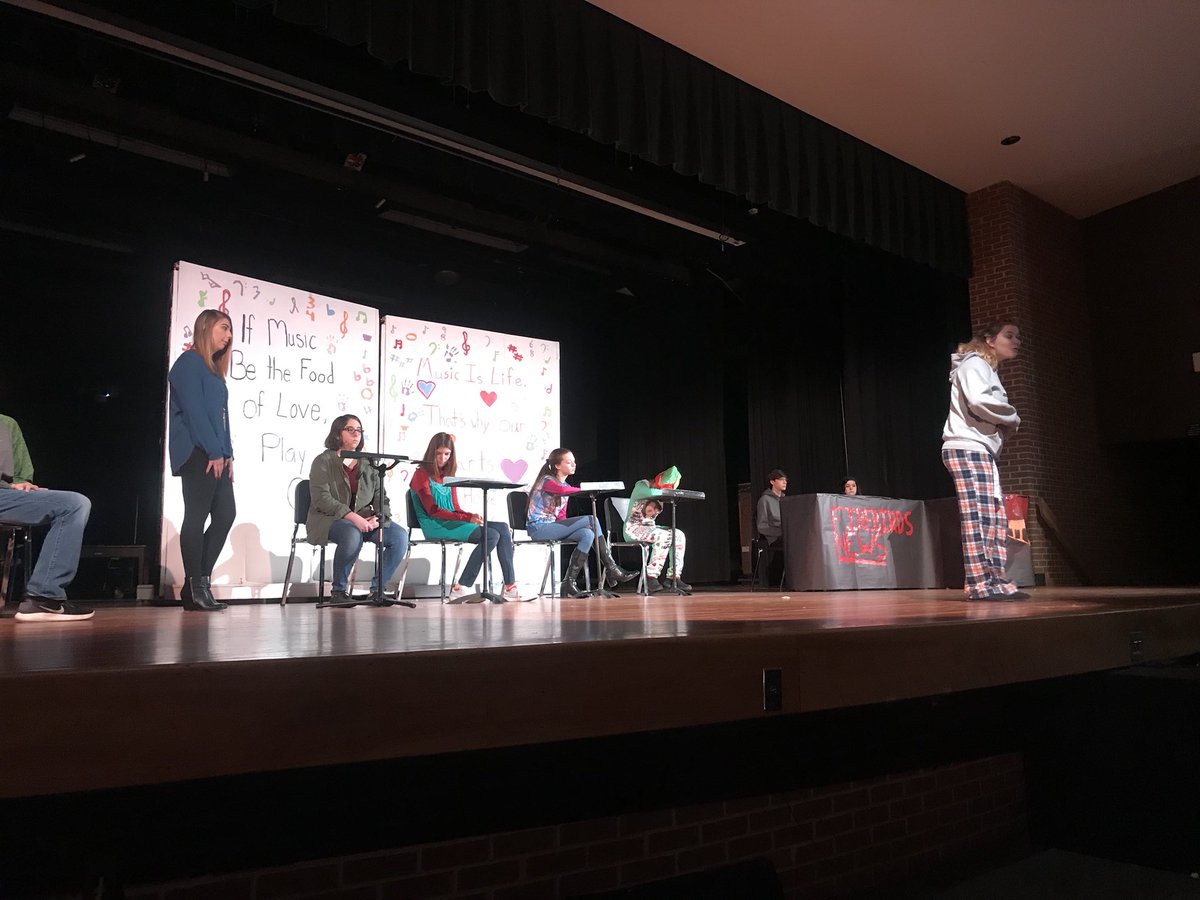 WMHS_FineArts's tweet photo. Firebirds is almost ready! Come see it during first period or after school! Our first senior theatre project 💕💞🎭 https://t.co/s96o7ROP3h