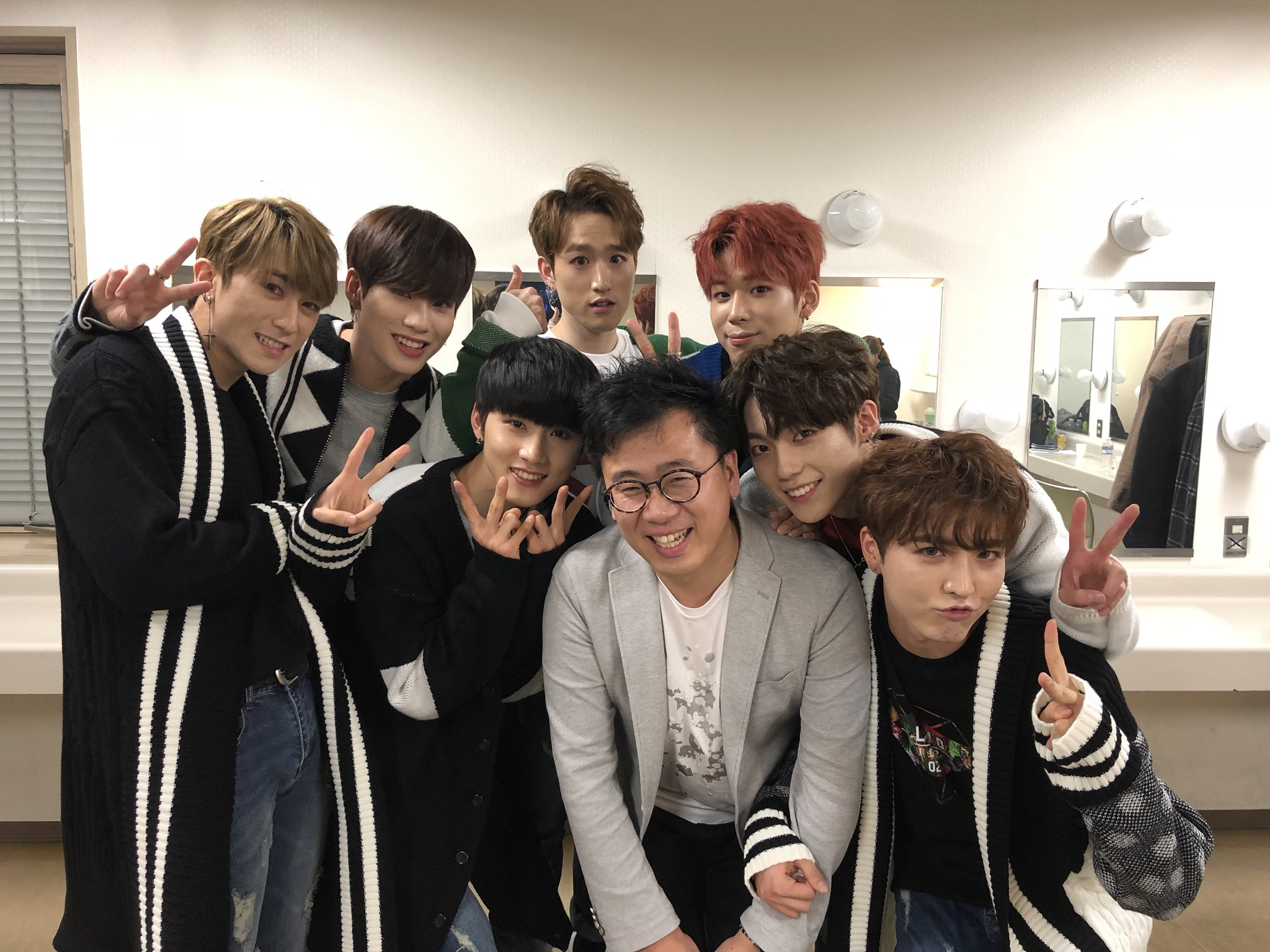 古家正亨 Furuya Masayuki 今日は福岡で韓国観光公社主催の平昌応援kpopイベント があり司会でした 長野五輪金メダリストの清水宏保さんと総勢4組のkpopアーティストを迎え福岡サンパレスで行われたこのイベント トップバッターはtargetのみんなでした