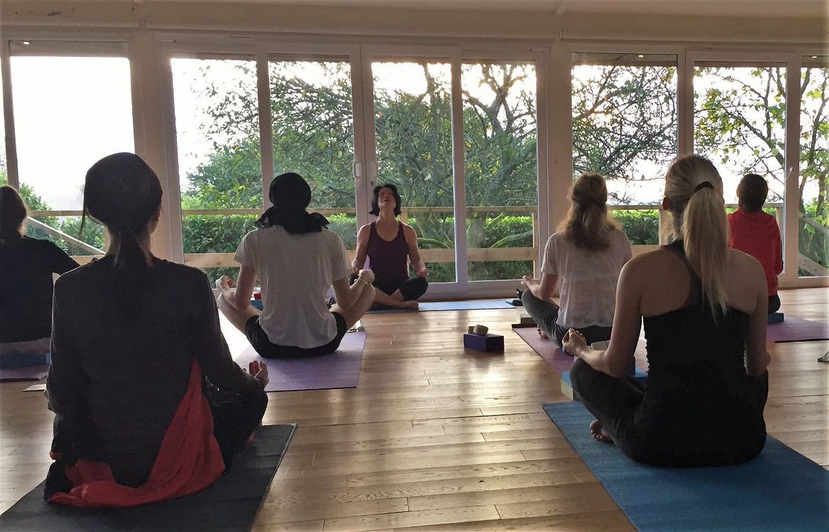 mountain_hikes's tweet photo. This new year we have three great #Yoga Hikes breaks to choose from in stunning locations. So take a look now if you need a new year treat in the stunning #LakeDistrict. Or maybe persuade a special person to treat you this Christmas.  https://t.co/ZvlUKTfjX7 https://t.co/zim8GcYQFP