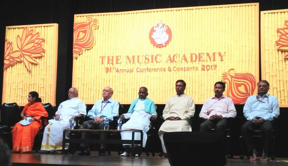 VC0712's tweet image. what would TMK say about the academy inviting IsaignAnAni to be the chief guest for the inaugural? is it yet another brahminical coup? or the academy being truly liberal??

#VCSpeak #ThiNNaiPaEcchu