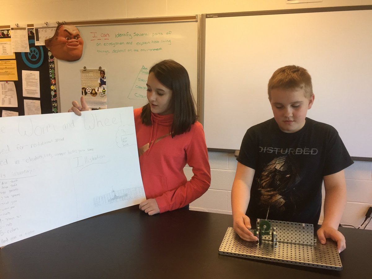 hannerpj's tweet photo. Mrs. Millsā students presented mechanisms they built in Robotics and Automation. #KABMS #LeadLAP https://t.co/jfXRT8hsHi