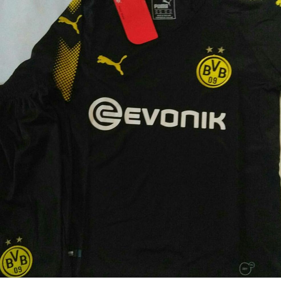 JMCAMISETAS's tweet photo. ENTREGA EN #SANTIAGO (sólo este) DOMINGO 17 DE DICIEMBRE

Borussia Dortmund tallas 10-12-14-16

Solo camiseta 19990
Solo short 9990
Pack 24990

Envíos a todo Chile, todos los días https://t.co/T66WHmzuJO