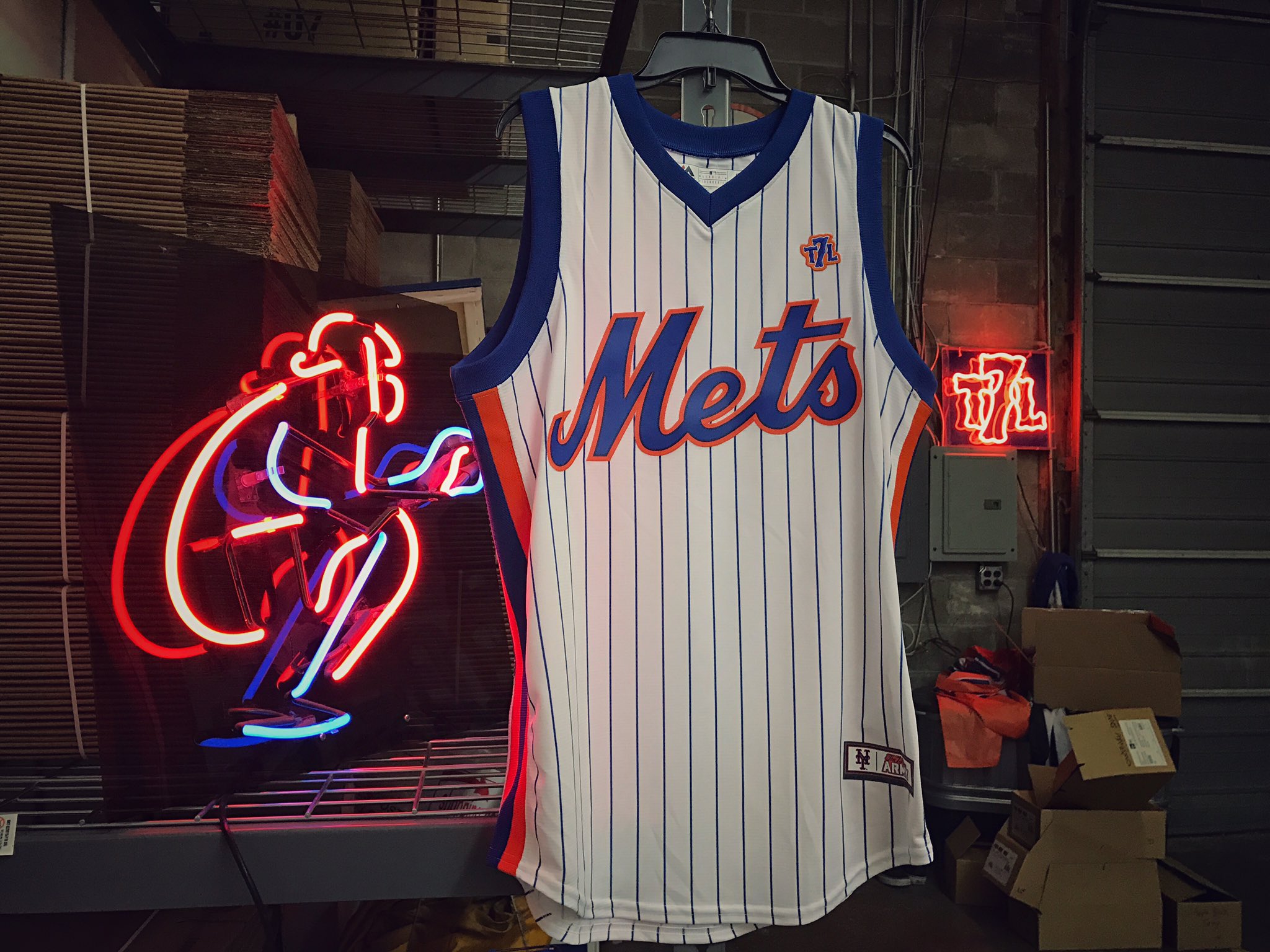 Mets basketball store jersey