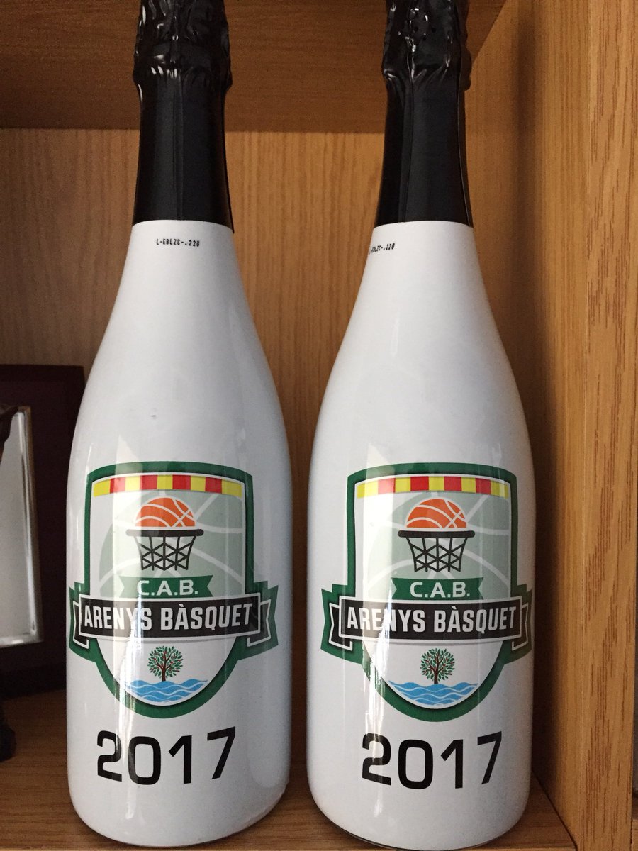 Arenys Bàsquet (@arenysbasquet) on Twitter photo Per acabar el 2017 i donar inici del 2018, que millor per brindar que fer-ho amb cava de l’Arenys Bàsquet. #somverds <a href="/radioarenys/">Ràdio Arenys</a> #cava Per acabar el 2017 i donar inici del 2018, que millor per brindar que fer-ho amb cava de l’Arenys Bàsquet. #somverds <a href="/radioarenys/">Ràdio Arenys</a> #cava