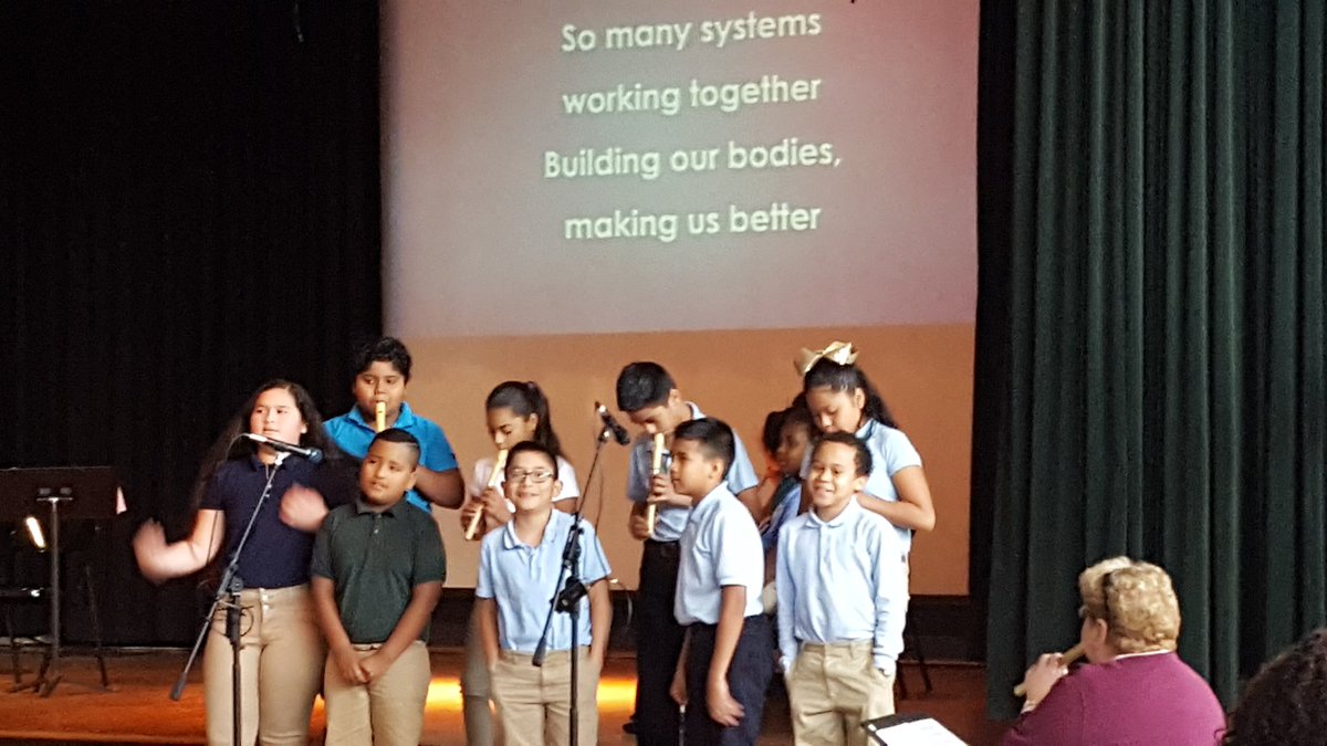 msesbulldogs's tweet photo. Mrs Craver's and Mrs Reasoner's fifth graders Renzulli research presentation! #msesbulldogs #WeLoveScience #A+LearningRocks #WSFCSScience https://t.co/GVTEKVL8vQ