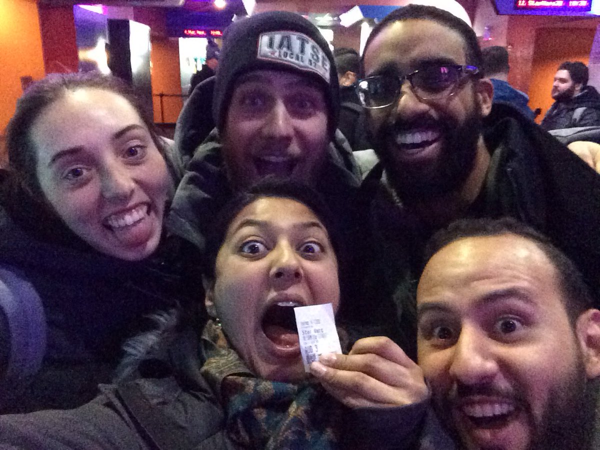 FreeRangeSound's tweet image. Two-thirds of #GoTeamFRS had a date last night to celebrate fellow filmie @nowayjosefrias’s BIRTHDAY!! Of course we saw @starwars 😍 What did you think of the latest episode??

#maytheforcebewithyou