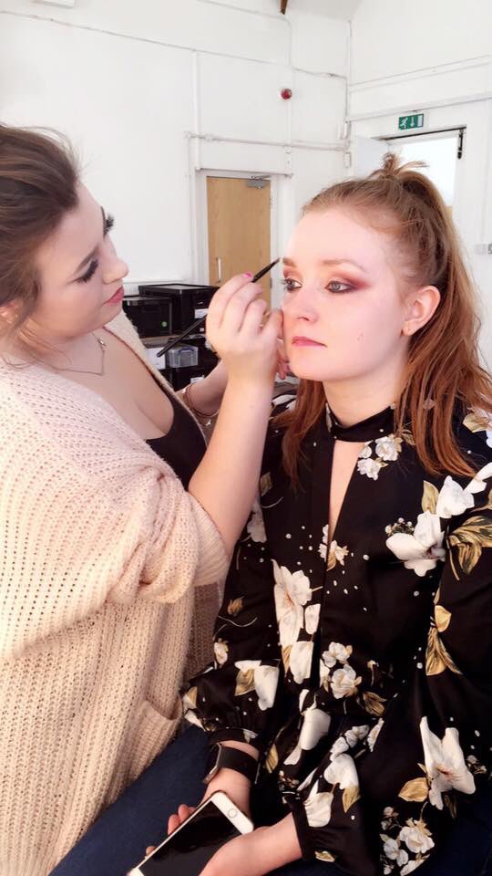 DFMAmakeup's tweet photo. Our #Manchester students on the #DFMA #Foundation in #Fashion #Makeup course are working extremely hard towards their final looks RIGHT NOW! #GoodLuck to all of you! ππ #DFMApros #Cosmetics #Glam https://t.co/ptYMA5eQaF