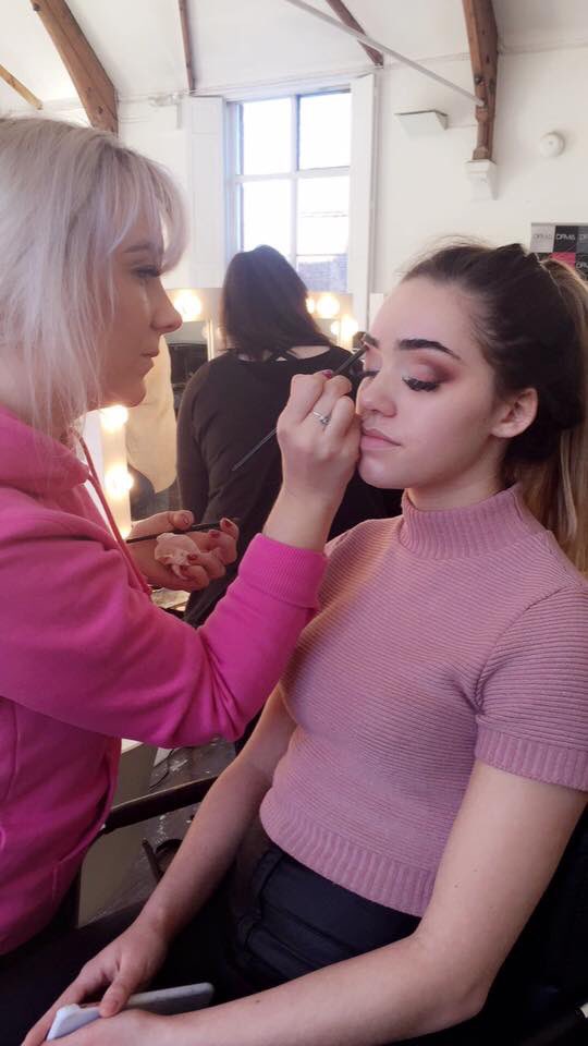 DFMAmakeup's tweet photo. Our #Manchester students on the #DFMA #Foundation in #Fashion #Makeup course are working extremely hard towards their final looks RIGHT NOW! #GoodLuck to all of you! ππ #DFMApros #Cosmetics #Glam https://t.co/ptYMA5eQaF