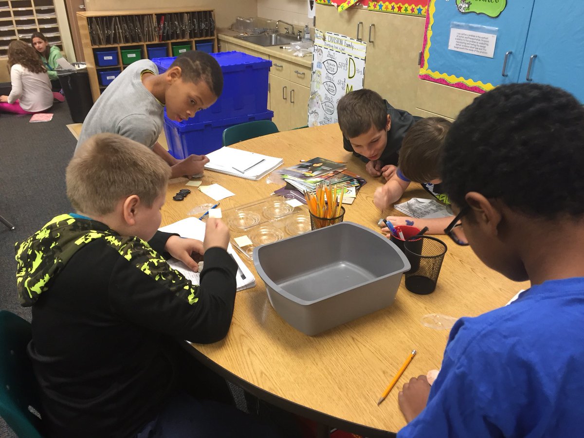 heatherjo417's tweet photo. Mineral hardness test. We are loving learning about rocks and minerals. #WeRRichmond #WeRScientists #ABetterFairview https://t.co/tjofloUAs0