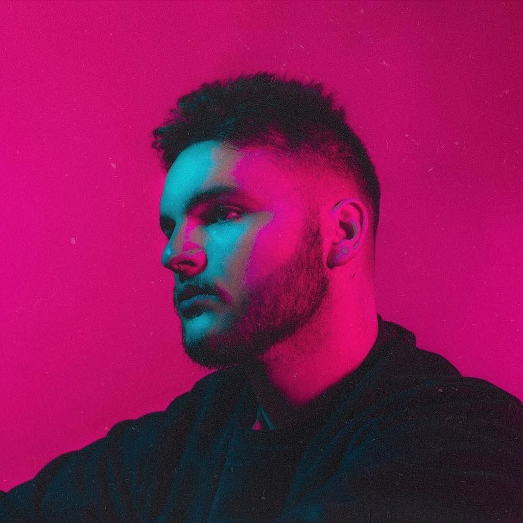 I got more lighting gels today! I really wanna push my colours in my videos next year! And do more portrait stuff! ift.tt/2Ctr9nn