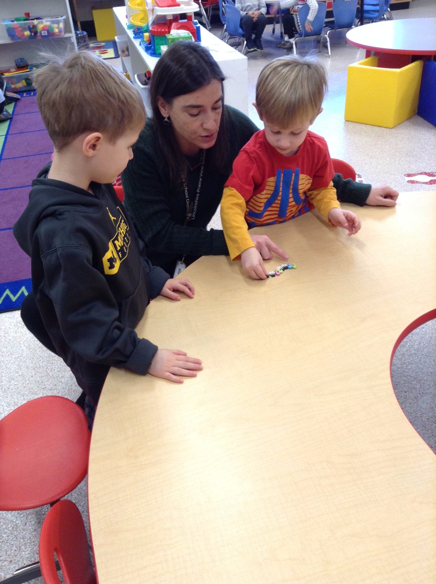MrsMiller103's tweet photo. Pattern fun with partners #engage103 https://t.co/VP20wlSePf