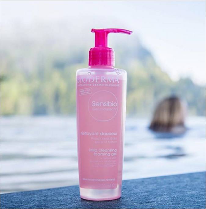 BiodermaArg's tweet photo. Sensibio Gel Moussant, la versión en gel de la clásica Sensibio H2O.
Si preferís la higiene con enjuage, probá Sensibio Gel Micelar que, además de limpiar y desmaquillar, hidrata 💞💓😍 https://t.co/EUZQLizmpr