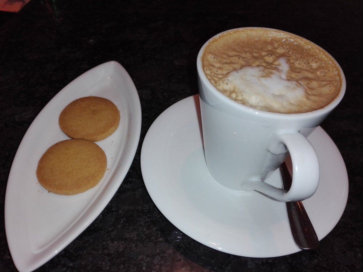 Rashed44409127's tweet photo. #coffee #westin https://t.co/eXYXA4HIAh