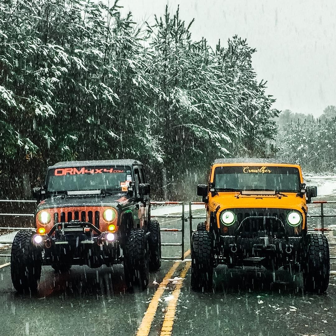 WildWolfPk's tweet photo. Reposting @misfit_the_jeep:
...
"The first fall of snow is not only an event, it is a magical event....... #jeepsinsnow #misfitthejeep #girlswhojeep #jeepgirl #jeep #jeepwrangler #crawlher #crawlhergirl #rustysoffroad #factor55 #orm4x4 #offroadmafia #woodstockjeeps" https://t.co/lZrxi5UgEO