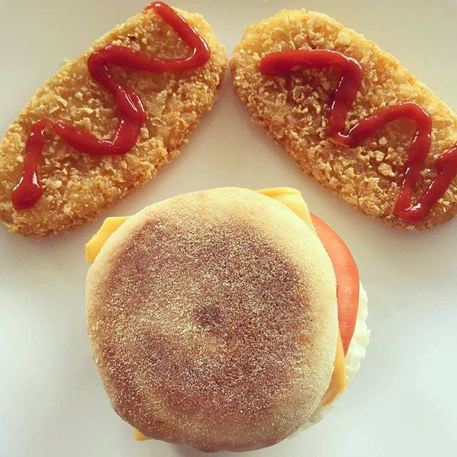 Breakfast's looking epic! #mcmuffin #hashbrowns