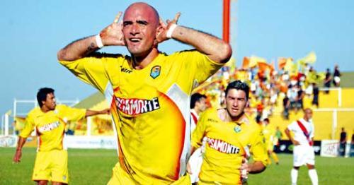 ColectiveroCDN's tweet photo. Un goleador con todas las letras... https://t.co/idFLuG8zLk