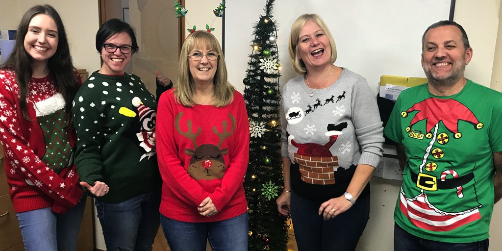 Extraction_FF's tweet photo. Happy #ChristmasJumperDay from the #Flamefast Team! Supporting @savechildrenuk ๐
๐คถ๐ https://t.co/Q4LQlbkj9Z