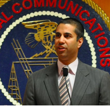 TXEdTechLeaders's tweet photo. Net neutrality changes expected to have big implications for education https://t.co/6FJuENHBXU #edtech #edtechcto #edtechtx #K12CTO https://t.co/BsHk8wb5sJ