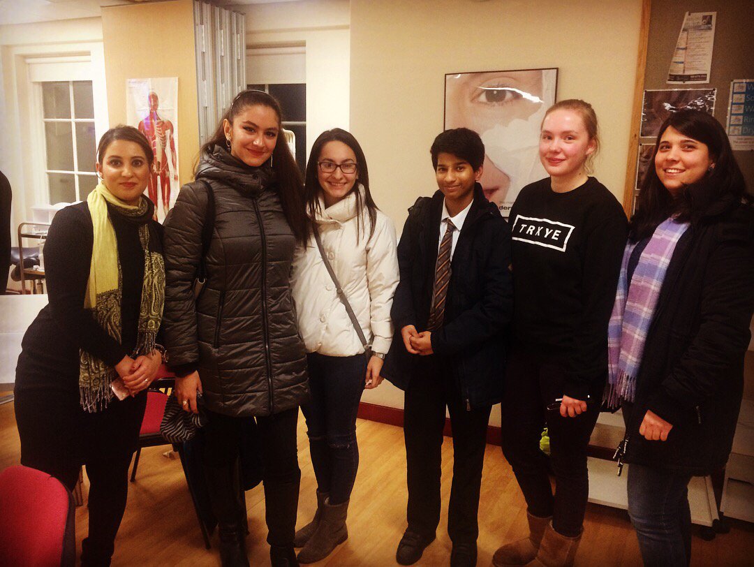 citcomm's tweet photo. Young Commissioners at the Fairness Commission Sutton event organised by @SuttonCVS having a say on issues concerning young people in Sutton. #SuttonPlan #volunteerinsutton #empowercommunities #suttonhaveyoursay https://t.co/yyJvu7BawX
