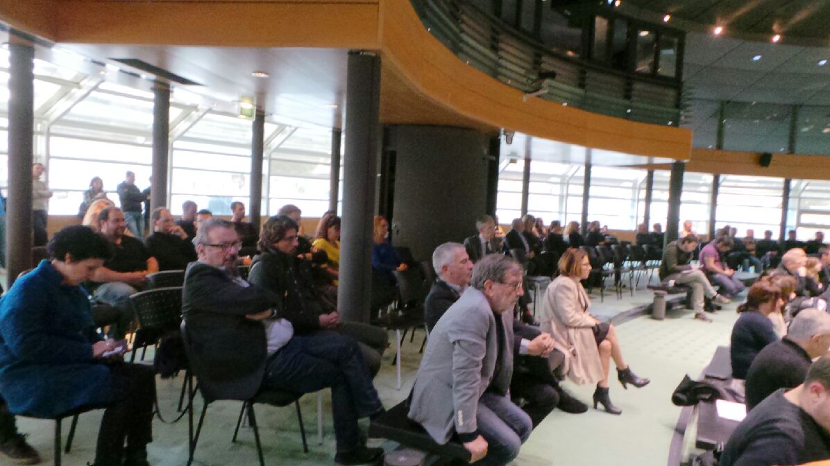 Hôtel du Dép2b : aujourd’hui dernière séance du #cd2b Souvenirs et émotion. Ricordi di eri è sguardi versu dumane #CollectivitéDeCorse