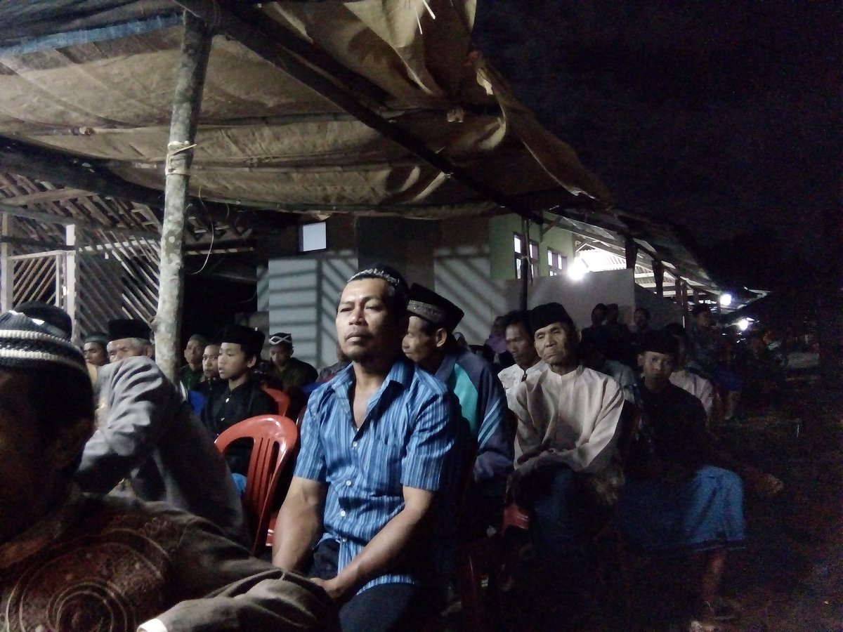 wanawali's tweet photo. keg. maulid nabi Muhammad SAW tingkat Rw 02 @wanawali @KecCibatu @DediMulyadi71 https://t.co/Z345qN8Cva
