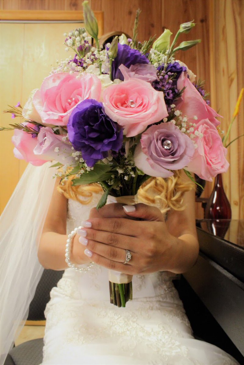 UniqueShotGroup's tweet photo. 💐💍👰
#miamiwedding #miamiphotography #miamiweddingphotography #miamiweddingphotographer #weddingdresses #weddingdress #weddingring #miamiphoto #miamibride #weddingday #weddingbouquet #weddingdayphoto #bride #miamigroom #UNIQUEwedding #UNIQUESHOT #uniqueshotstudios https://t.co/tx2TnADMHa