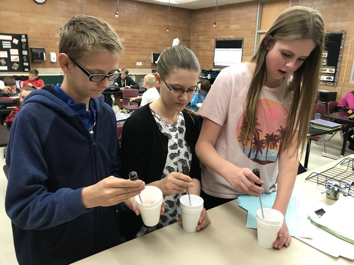 Mrs_Nevarez's tweet photo. Thanks to all the students who participated in voluntary physics labs during advisory! Next term is geology labs. We’re going to “rock” it! #MRJH https://t.co/QJ0OF6Kq2O
