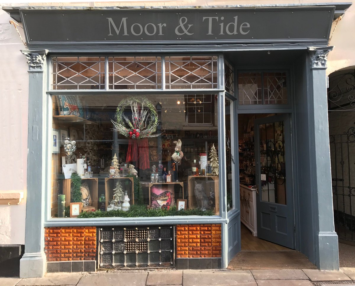 Looking for some Christmas gift inspiration in Whitby? Then pop in to Moor &amp; Tide in Church Street, you might just be in luck . . .

From specialist Gins and Spirts, to unique Handmade Homewares - we've got your Christmas all wrapped up.

#whitby #gin #gifts #giftshop
